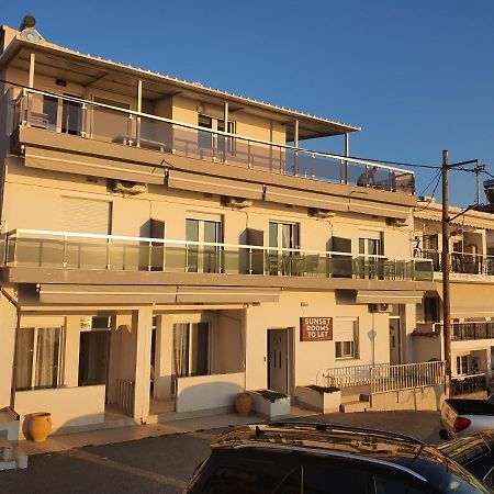 Sunset_Apartments Only 15 Meters From The Sea Νέος Μαρμαράς Εξωτερικό φωτογραφία